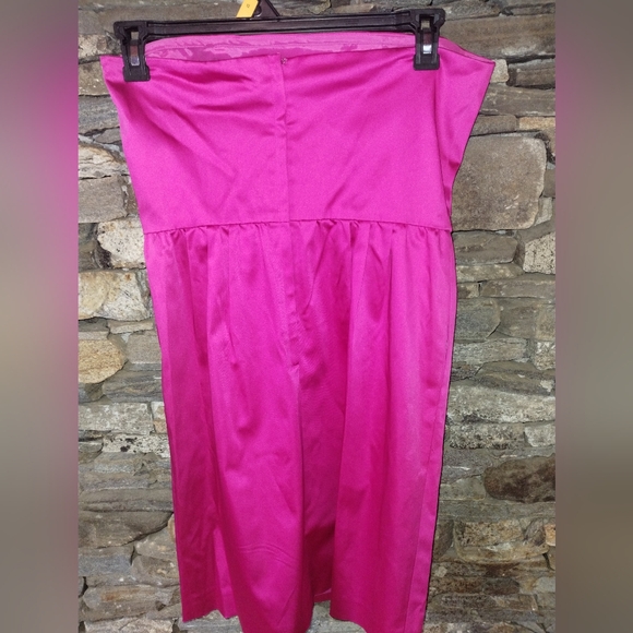 DKNY Pink formal dress, strapless size ten, great condition, short - Picture 2 of 8